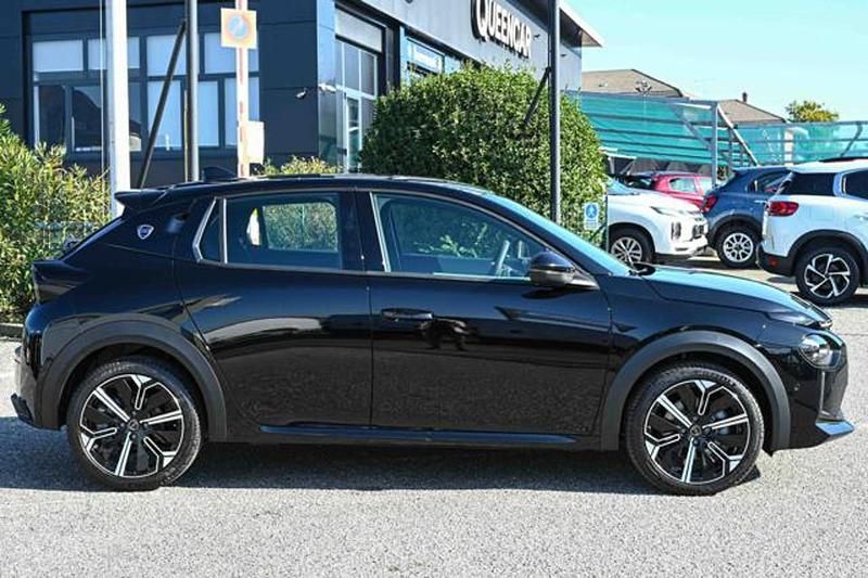 Nuova Lancia Ypsilon 101 CV (74 kW) 2026 Nero Utilitaria