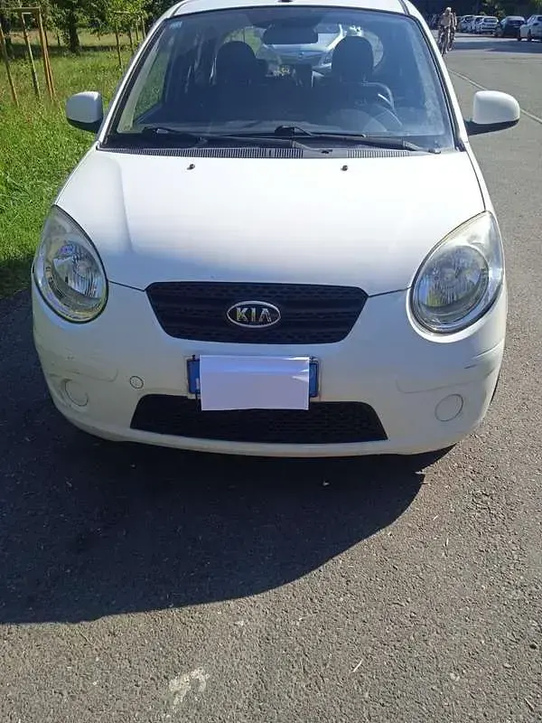 Usata Kia Picanto 60 CV (44 kW) 2010 Utilitaria