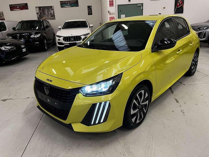 Usata Peugeot 208 Active 101 CV (74 kW) 2024 Giallo Utilitaria