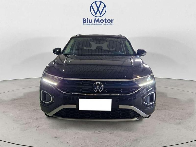 Usata VW T-Roc Life 110 CV (80 kW) 2022 Deep black perlato SUV