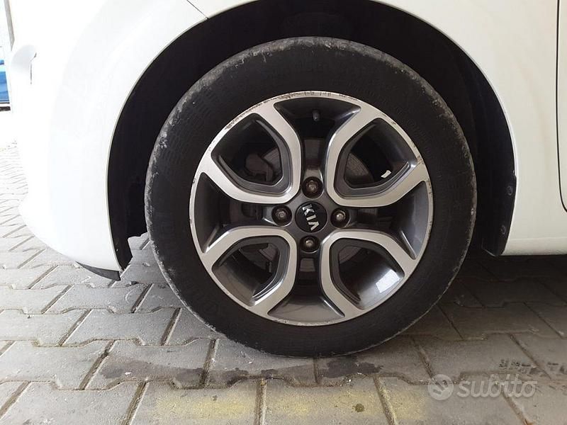 Usata Kia Picanto 67 CV (49 kW) 2019 Bianco Utilitaria