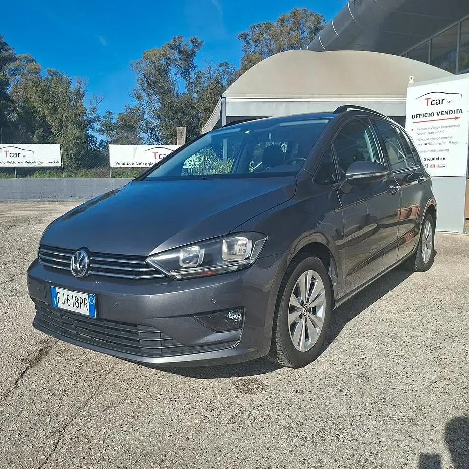 Usata VW Golf Sportsvan Comfortline 116 CV (85 kW) 2017 Grigio Monovolume