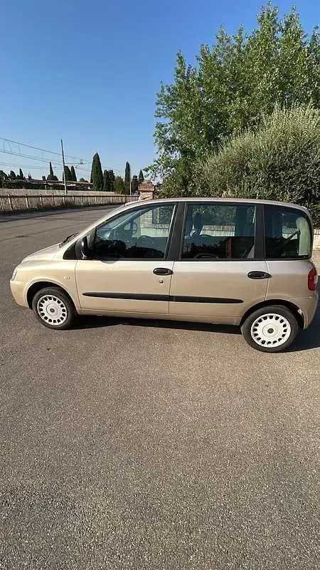 Usata Fiat Multipla 103 CV (75 kW) 2008 Monovolume