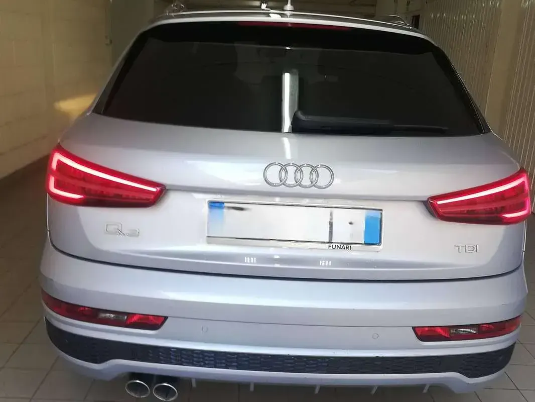 Usata Audi Q3 Business 150 CV (110 kW) 2017 Argento SUV
