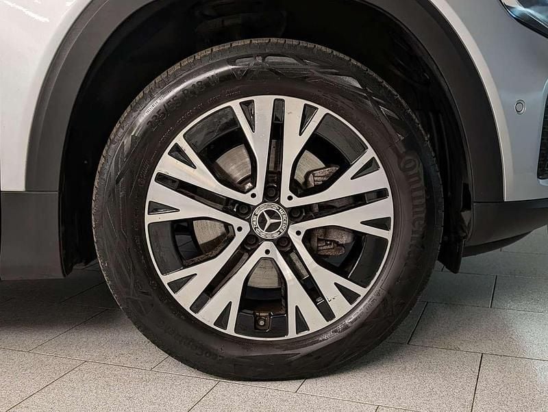 Usata Mercedes GLB180 Advanced 185 CV (136 kW) 2024 Argento SUV