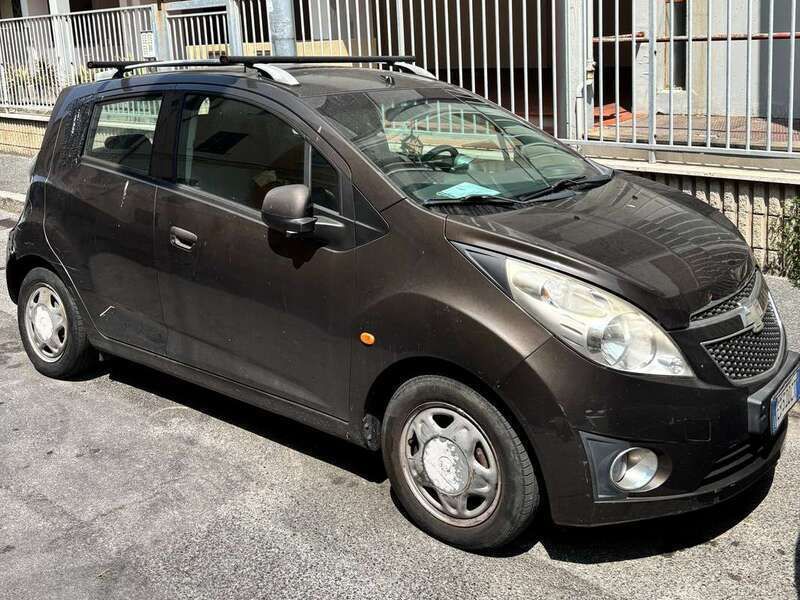 Marrone Usata 2010 Chevrolet Spark Due volumi | 1000 € (Super prezzo) - Immagine 1/4