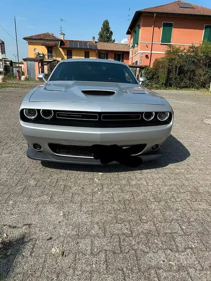 Usata Dodge Challenger 375 CV (275 kW) 2020 Grigio Coupé