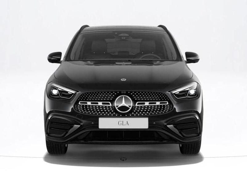 Nuova Mercedes GLA200 AMG Line Premium 150 CV (110 kW) 2026 Nero / metallizzato SUV