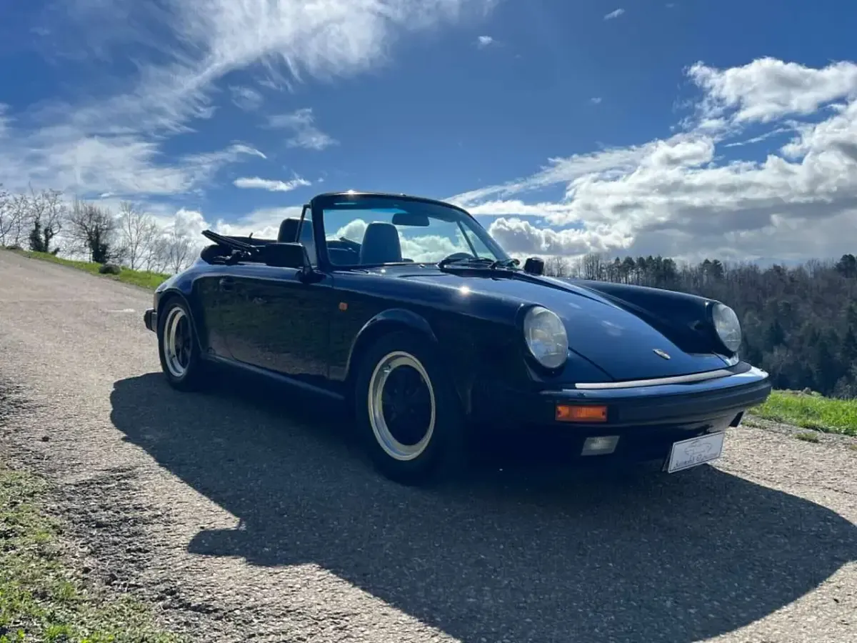 Usata Porsche 911 Carrera Cabriolet 231 CV (169 kW) 1988 Nero Cabrio