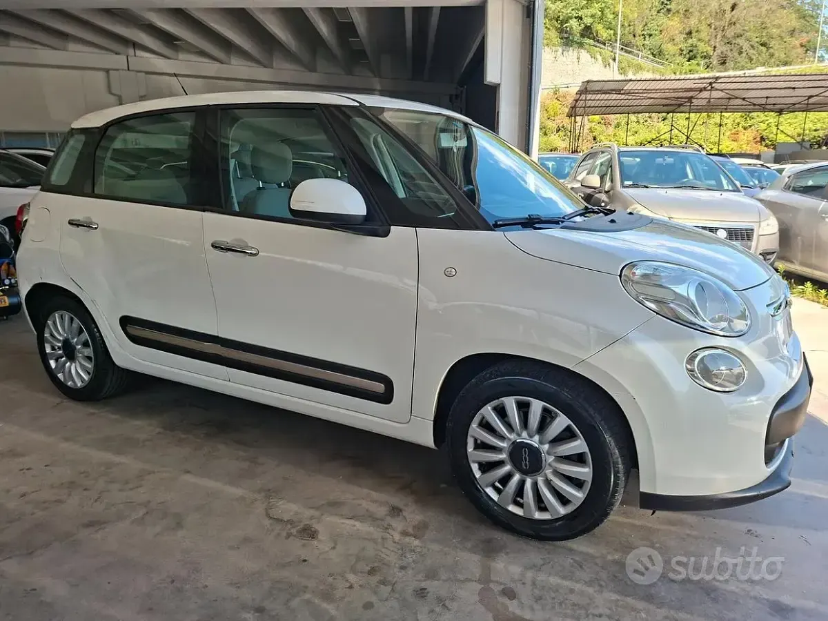 Usata Fiat 500L Pop 95 CV (69 kW) 2013 Bianco Monovolume