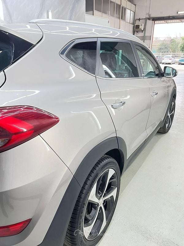 Usata Hyundai Tucson 141 CV (103 kW) 2017 Beige SUV