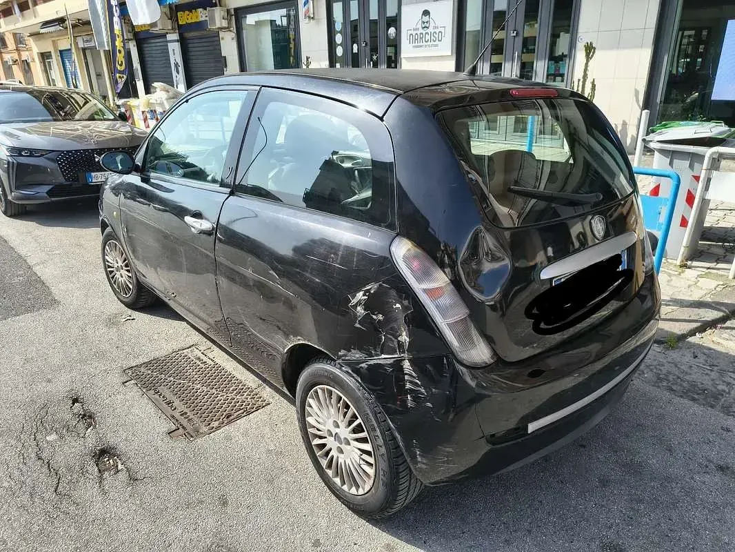 Usata Lancia Ypsilon 60 CV (44 kW) 2007 Utilitaria