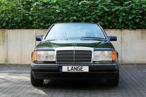 Usata Mercedes E300 179 CV (131 kW) 1991 Nero Coupé