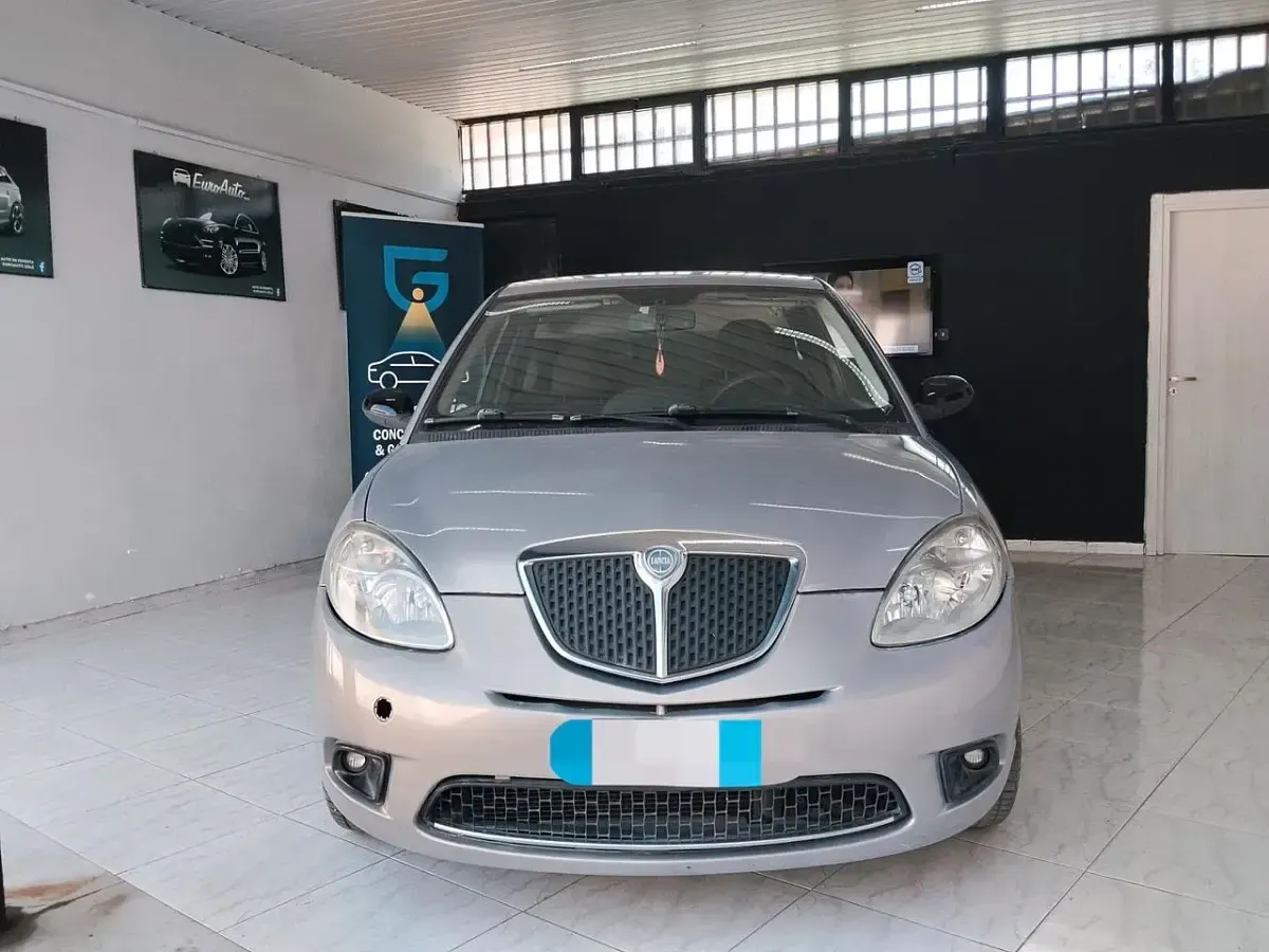 Usata Lancia Ypsilon 75 CV (55 kW) 2007 Utilitaria