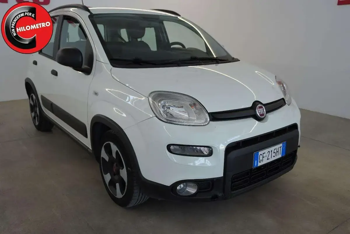 Usata Fiat Panda City Life 69 CV (50 kW) 2021 Bianco Utilitaria