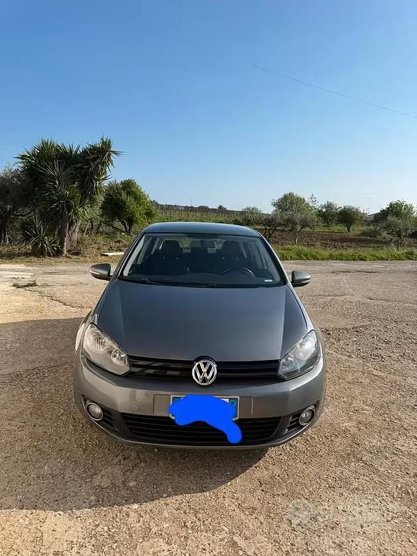 Usata VW Golf VI 102 CV (75 kW) 2010 Grigio Utilitaria