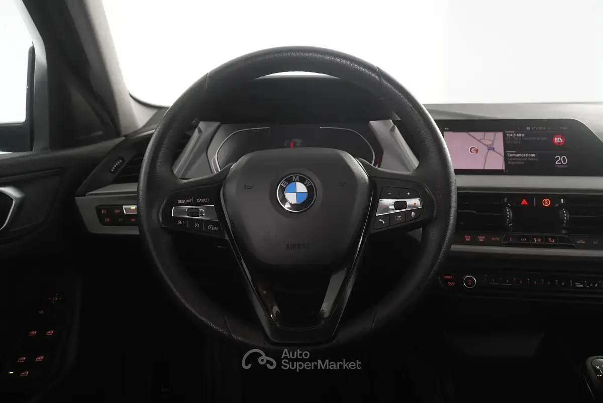 Occasion BMW 116 Advantage 116 ch (85 kW) 2021 Bleue Citadine