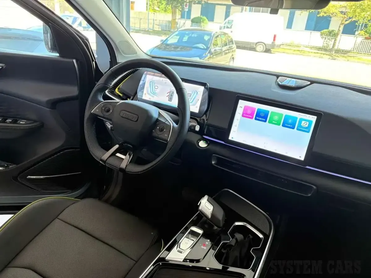 Nuova Tiger Six 177 CV (130 kW) 2026 Argento SUV