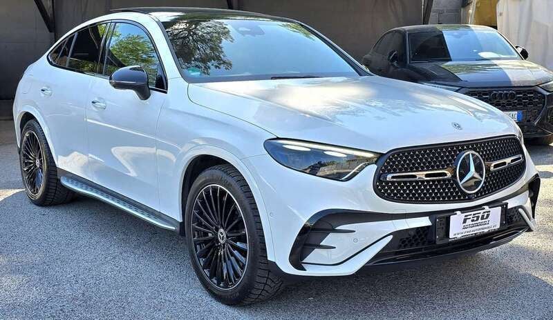 Usata Mercedes GLC300e AMG Line Premium Plus 269 CV (197 kW) 2024 Bianco Coupé