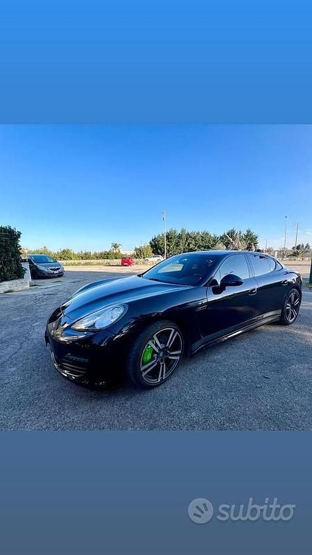 Usata Porsche Panamera 250 CV (183 kW) 2012 Nero Berlina