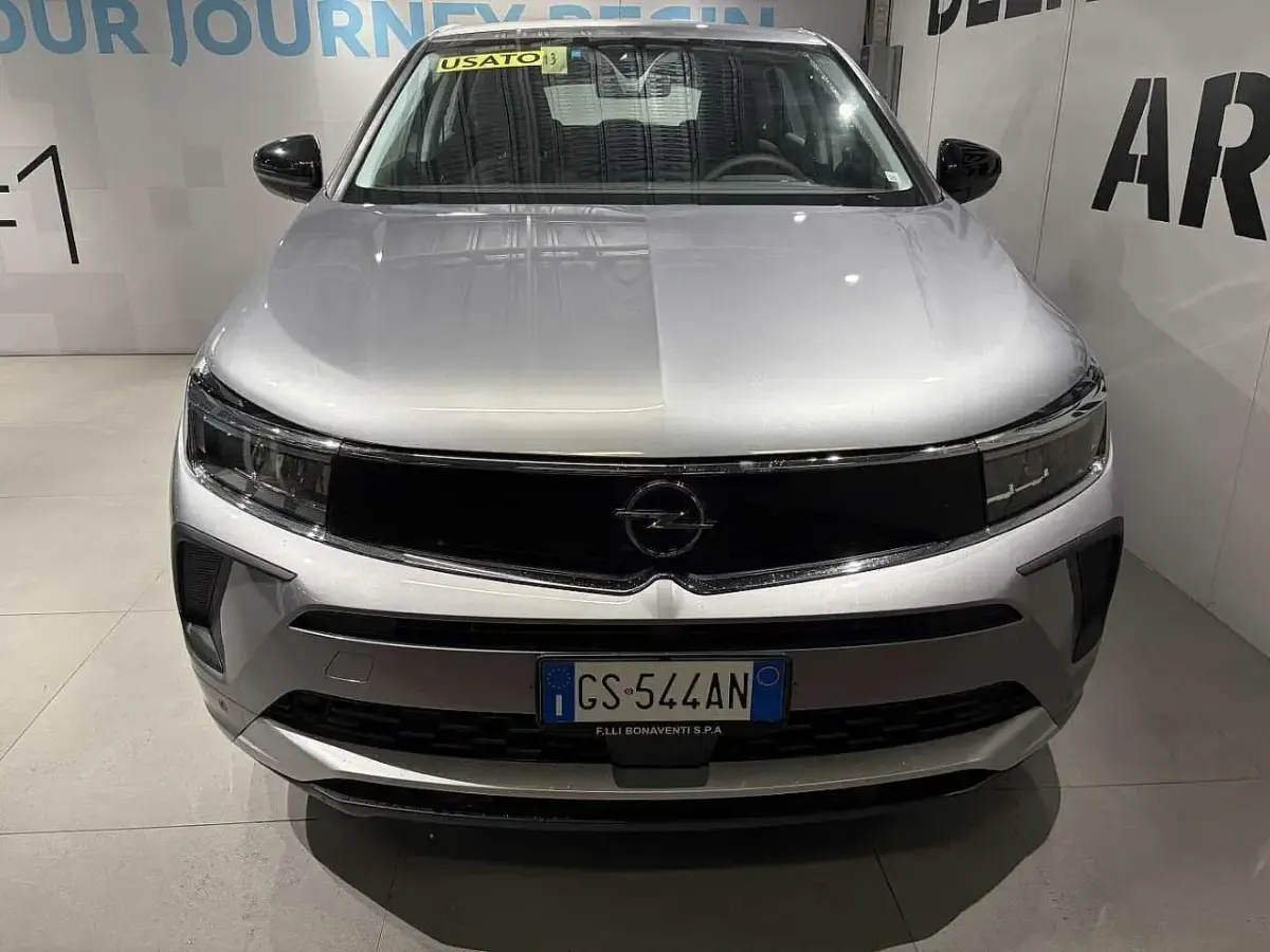 Usata Opel Grandland X Edition 131 CV (96 kW) 2024 Grigio SUV