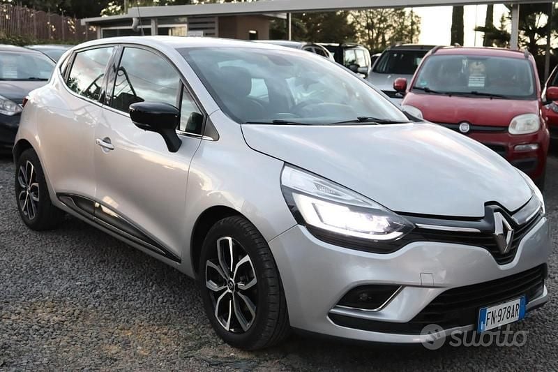 Usata Renault Clio IV 118 CV (86 kW) 2018 Grigio Berlina