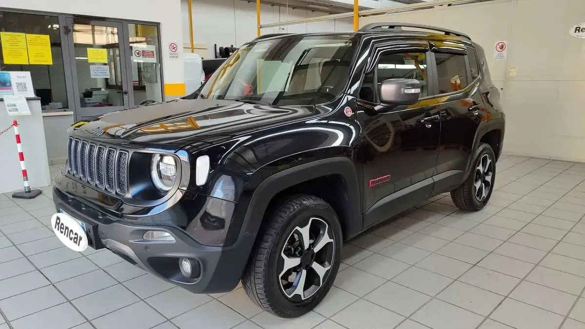 Usata Jeep Renegade Trailhawk 170 CV (125 kW) 2019 Nero SUV