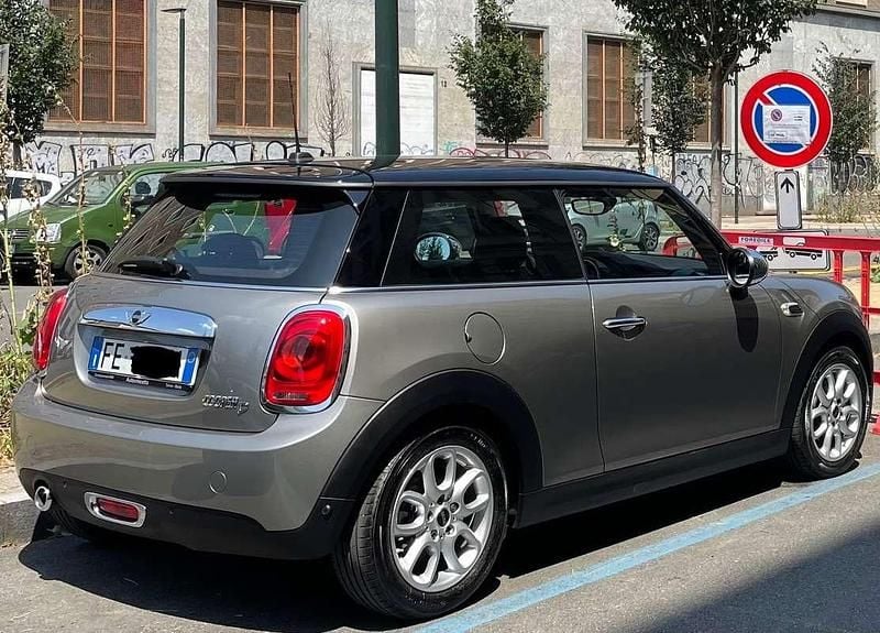 Usata Mini Cooper 116 CV (85 kW) 2016 Grigio Utilitaria