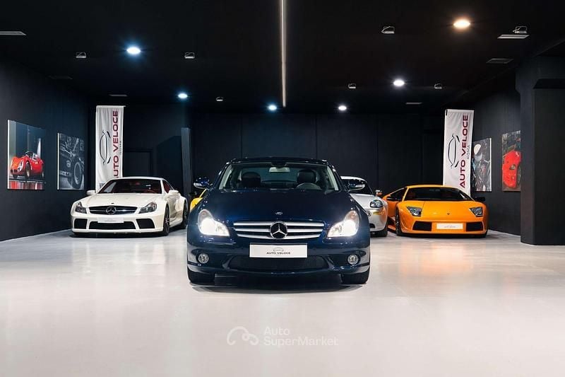 Begagnad Mercedes CLS63 AMG AMG 514 HK (378 kW) 2006 Blå Sedan