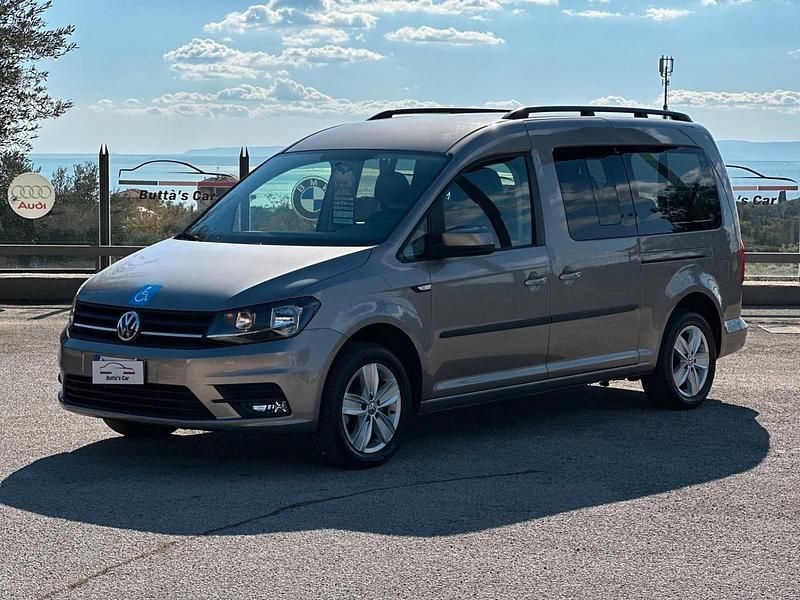 Marrone Usata 2019 VW Caddy Maxi Highline Monovolume | 25.990 € (Molto cara) - Immagine 1/4