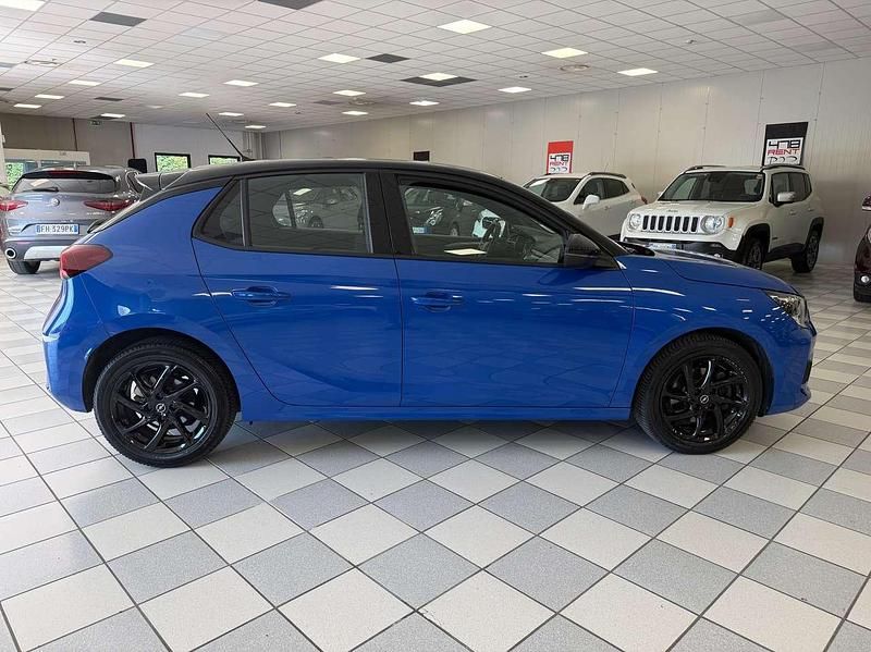 Usata Opel Corsa GS Line 101 CV (74 kW) 2022 Blu/azzurro Utilitaria