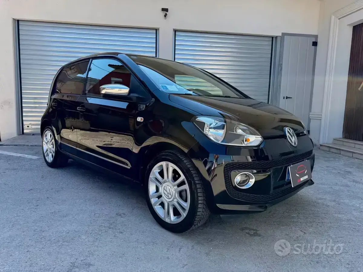 Usata VW up! 68 CV (50 kW) 2014 Utilitaria