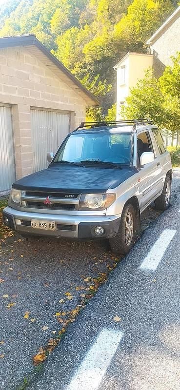 Grigio Usata 2000 Mitsubishi Pajero SUV | 3850 € (Super prezzo) - Immagine 1/4
