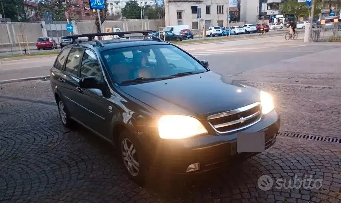 Usata Chevrolet Nubira 2007 Nero Station wagon