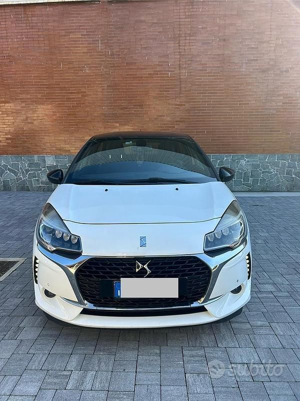 Usata DS Automobiles DS3 Sport Chic 114 CV (83 kW) 2016 Bianco Coupé