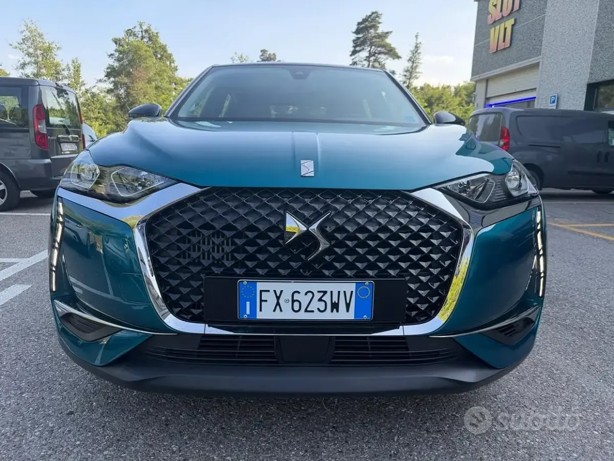 Usata DS Automobiles DS3 101 CV (74 kW) 2019 Verde Station wagon