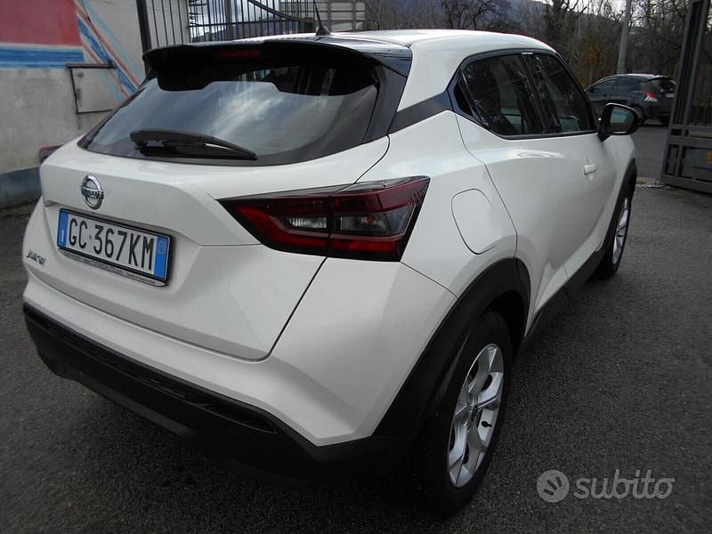 Usata Nissan Juke Acenta 117 CV (86 kW) 2021 Bianco SUV
