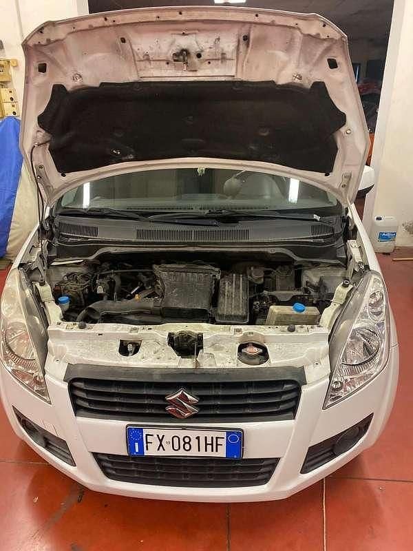 Bianco Usata 2010 Suzuki Splash GLS Due volumi | 3000 € (Ottimo prezzo) - Immagine 1/4