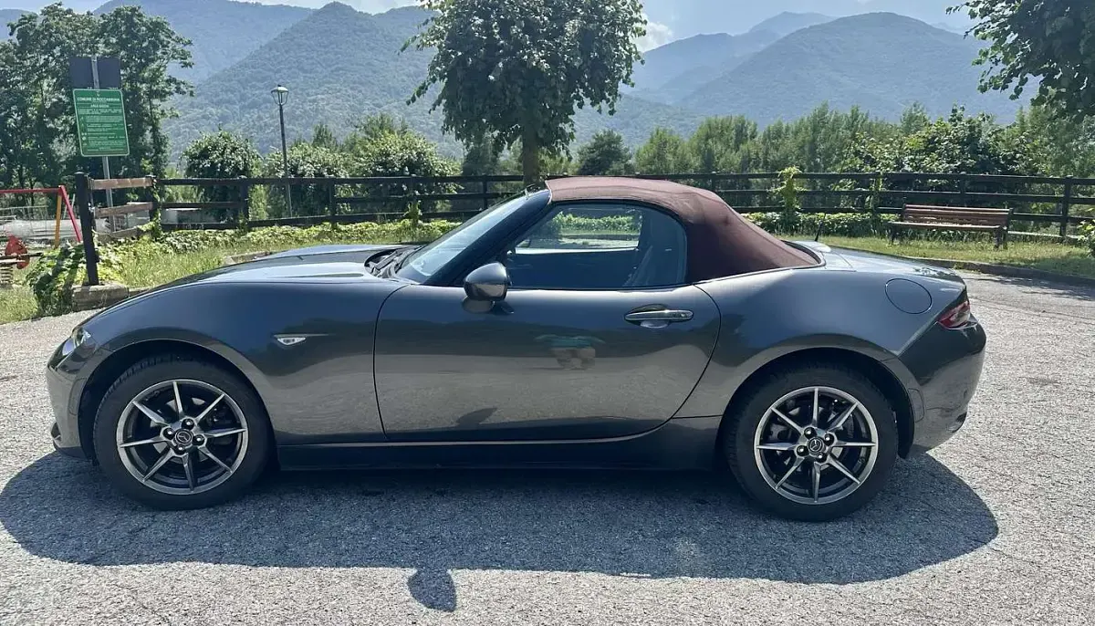 Usata Mazda MX5 Edition 131 CV (96 kW) 2018 Cabrio