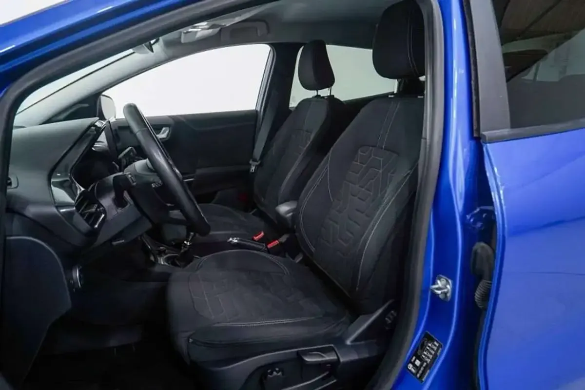 Usata Ford Puma Titanium 125 CV (91 kW) 2023 Blu pastello SUV
