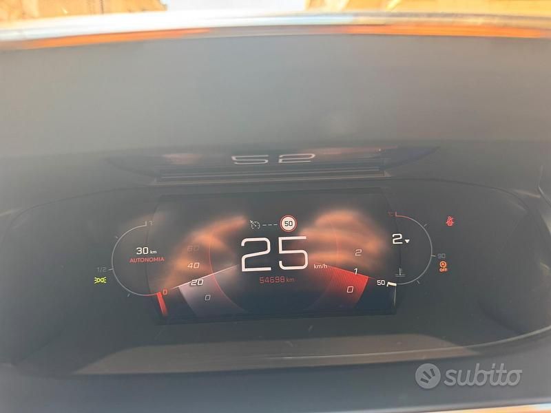 Usata Peugeot 208 102 CV (75 kW) 2020 Bianco Utilitaria