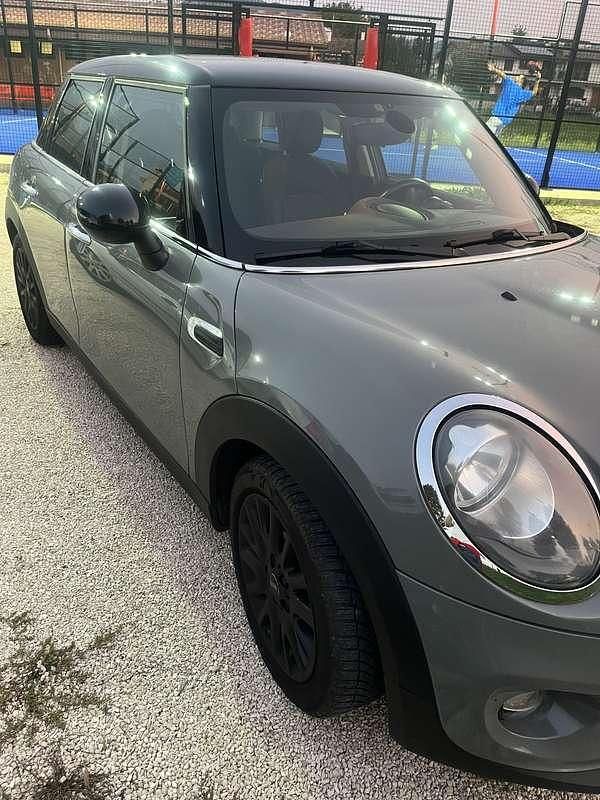 Usata Mini Cooper D Business 116 CV (85 kW) 2016 Utilitaria