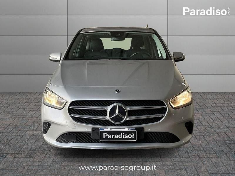 Usata Mercedes B200 150 CV (110 kW) 2022 Grigio Utilitaria