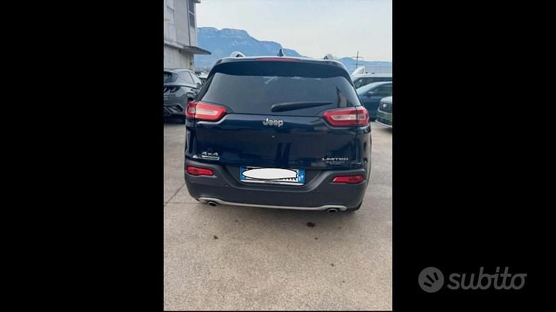 Usata Jeep Cherokee Limited 170 CV (125 kW) 2014 Nero SUV