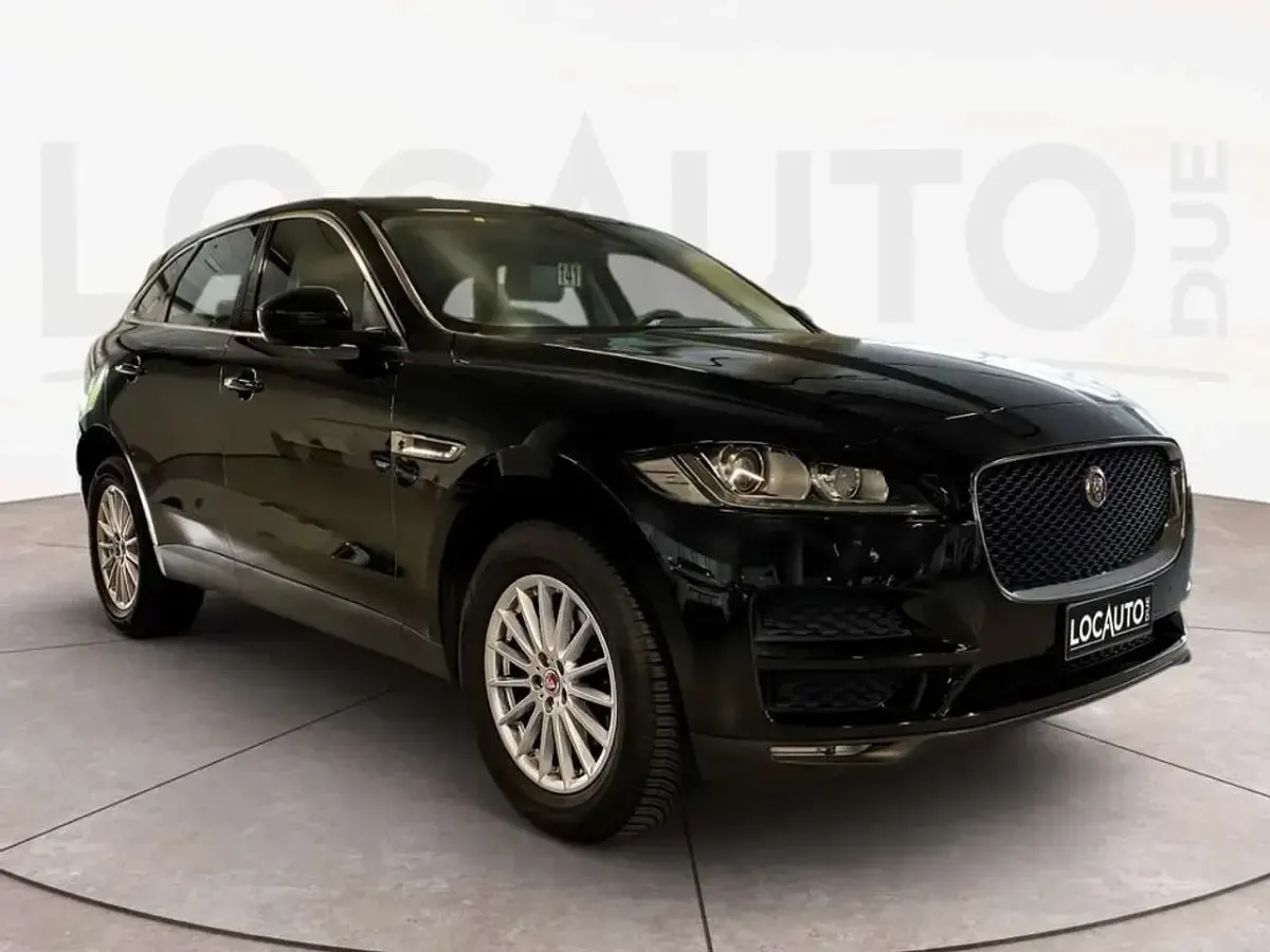 Usata Jaguar F-Pace Prestige 179 CV (131 kW) 2019 Nero SUV