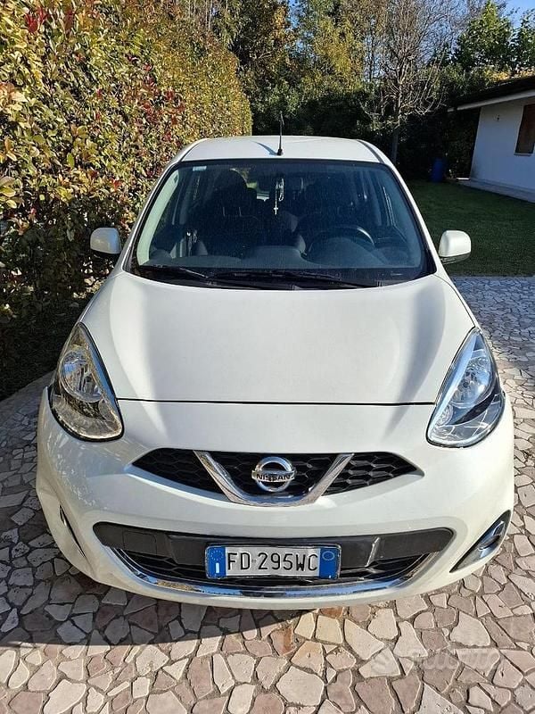 Usata Nissan Micra Acenta 80 CV (58 kW) 2016 Bianco Berlina