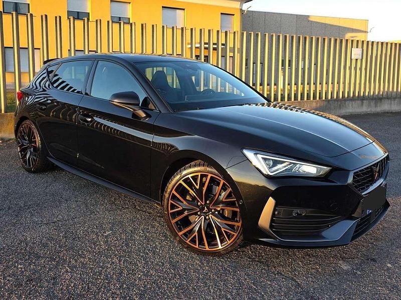 Usata Cupra Leon 245 CV (180 kW) 2021 Nero Berlina
