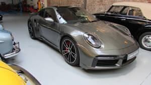 Usata Porsche 911 Turbo 581 CV (427 kW) 2022 Verde Coupé