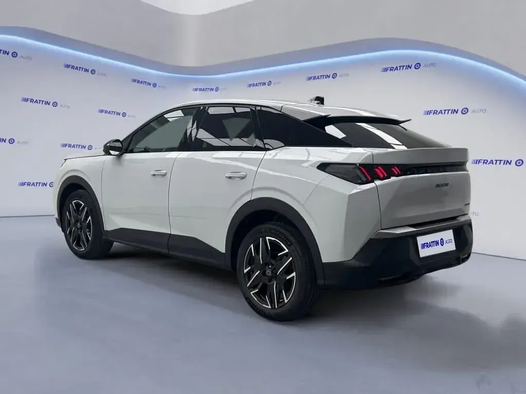 Nuova Peugeot 3008 195 CV (143 kW) 2025 SUV