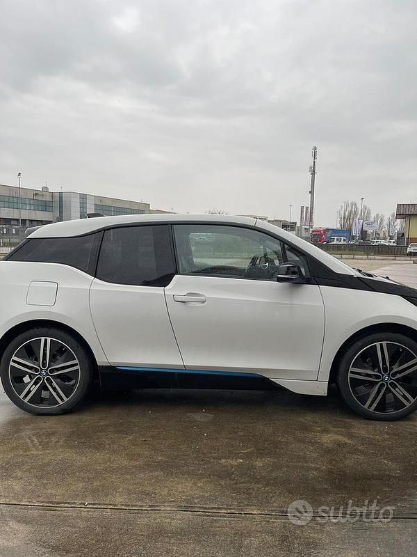 Usata BMW i3 75 kW (102 CV) 2015 Bianco Utilitaria